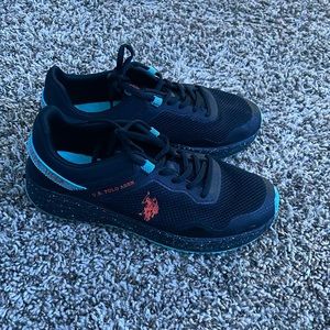 U.S. POLO ASSN. shoes size 8.5